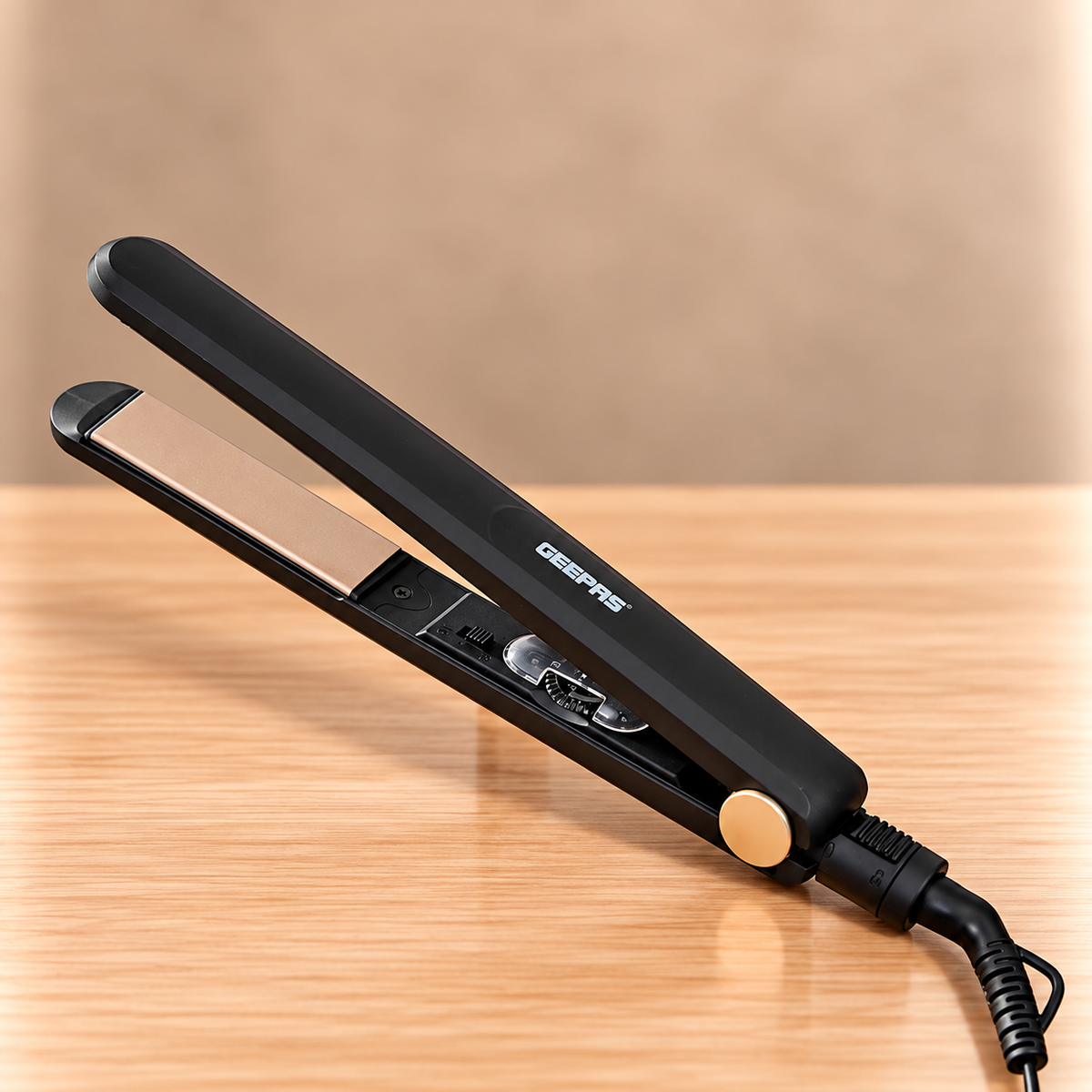 Geepas Easy-Style Hair Straightener